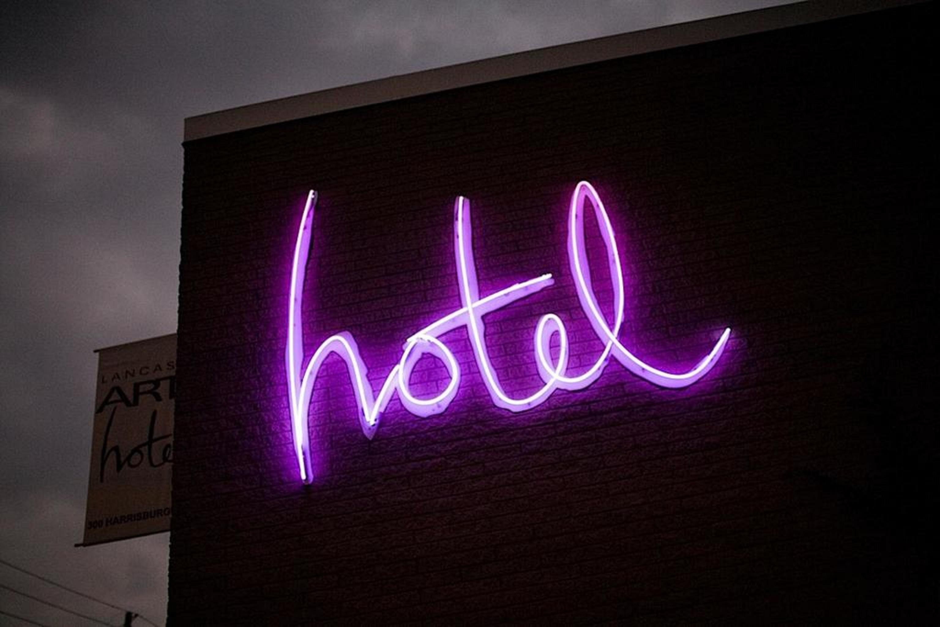 Lancaster Arts Hotel Εξωτερικό φωτογραφία