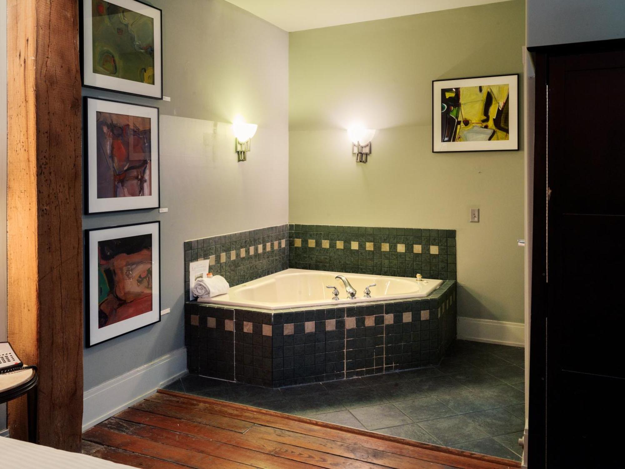 Lancaster Arts Hotel Εξωτερικό φωτογραφία