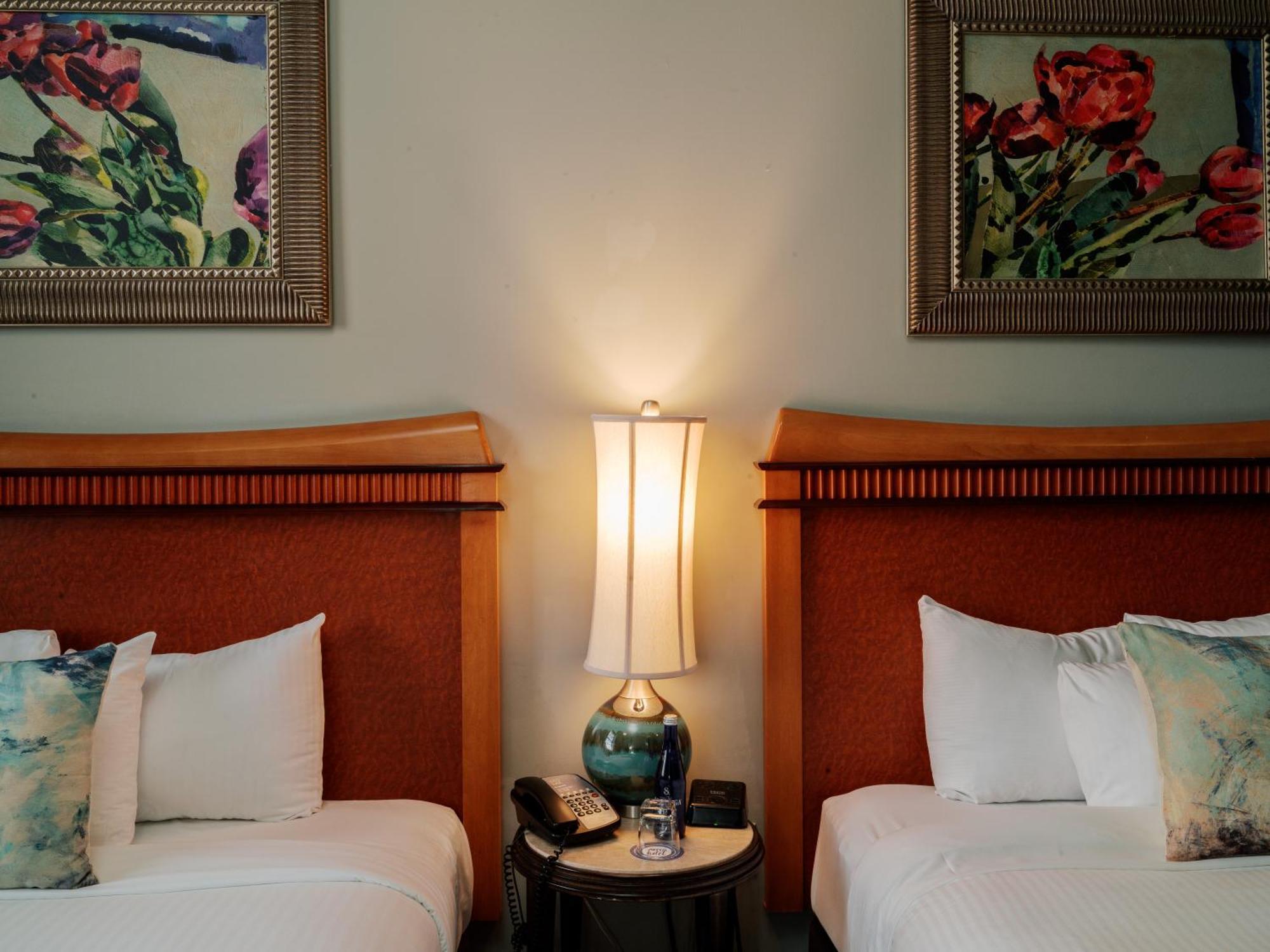 Lancaster Arts Hotel Εξωτερικό φωτογραφία